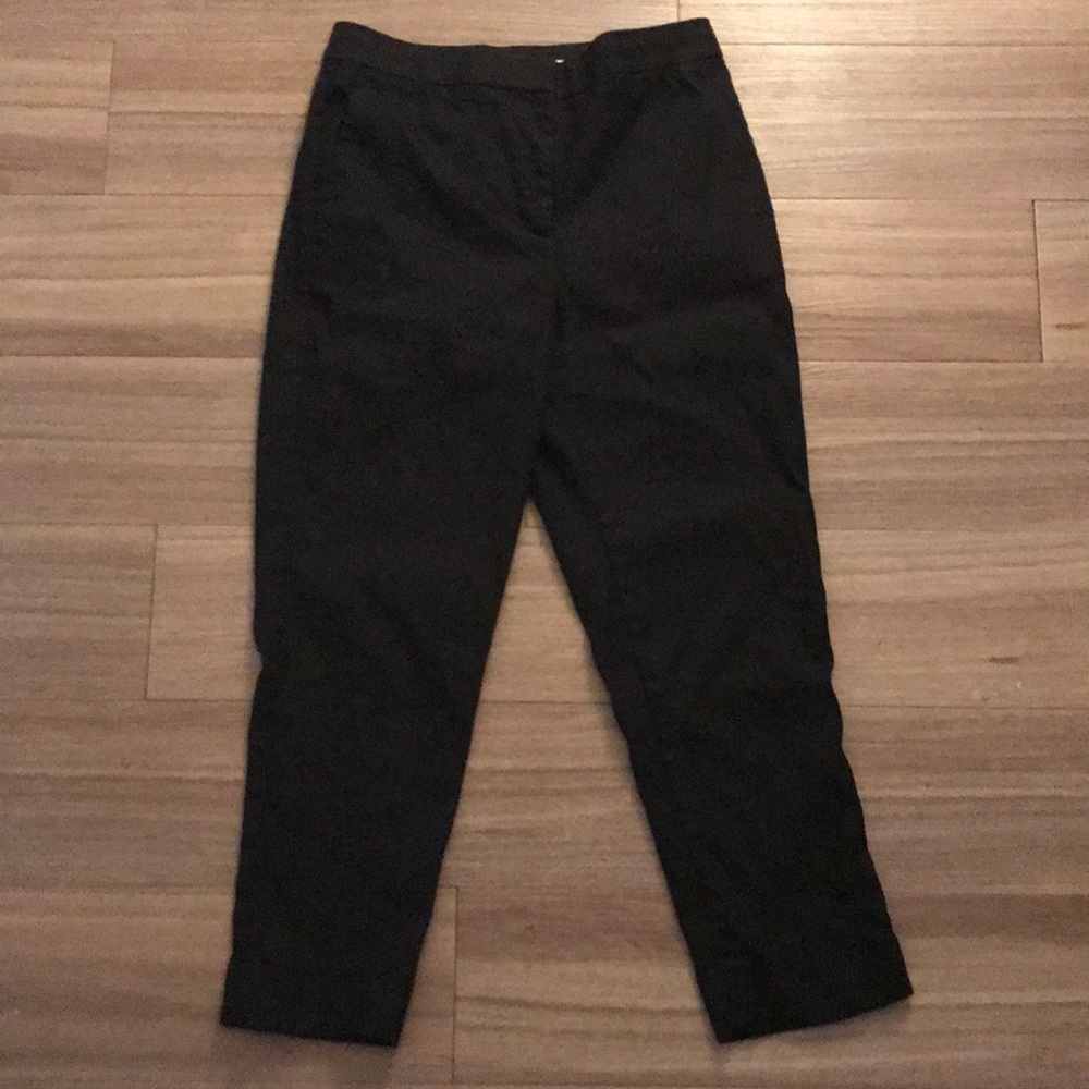 Ann Taylor - Tailored Black Pants size 4P)